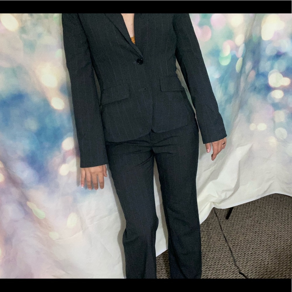 Size 2 Banana republic women pant suit LIKE NEW